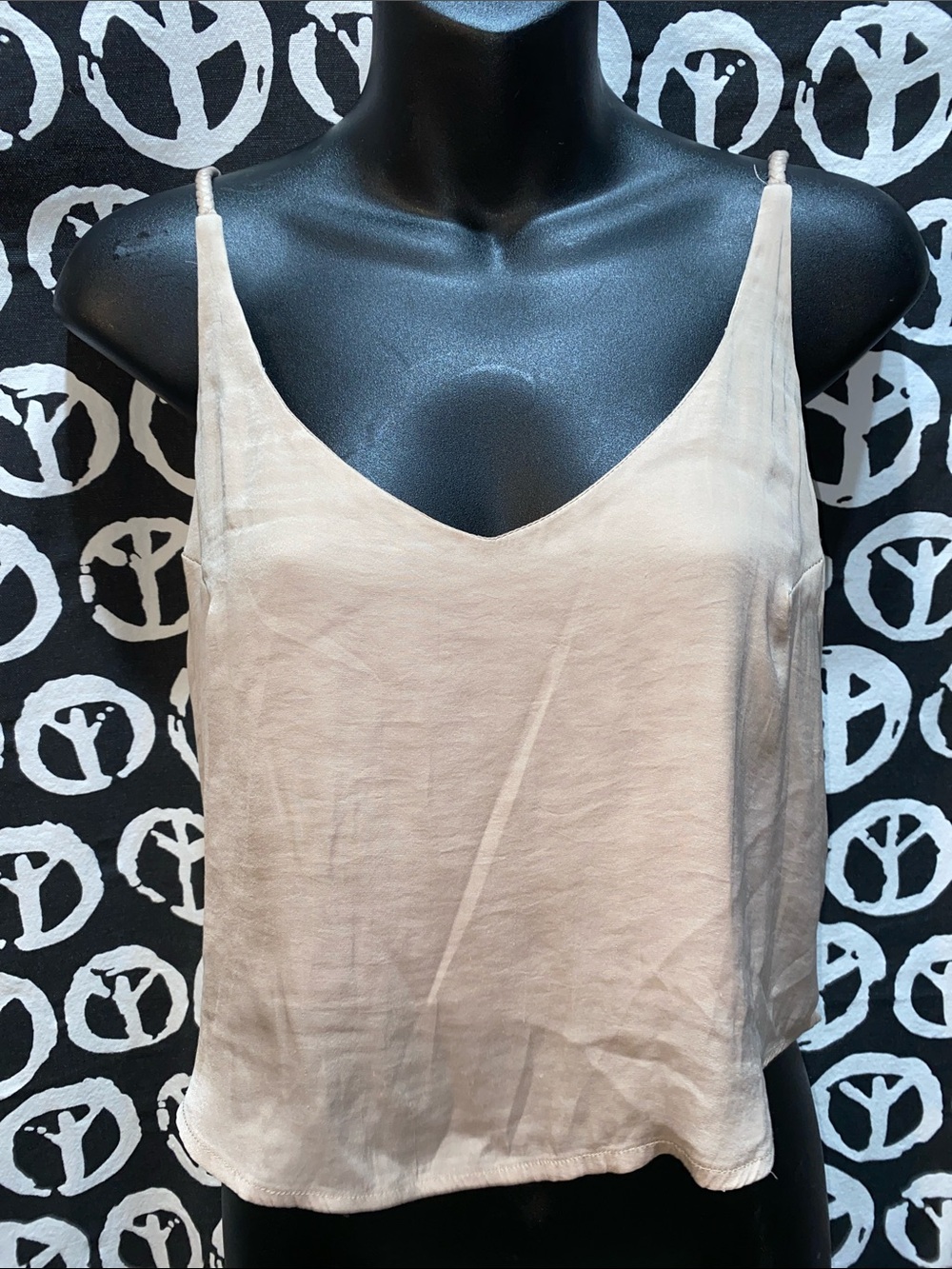 SILK CAPULET TAN CROP CAMI SZ S